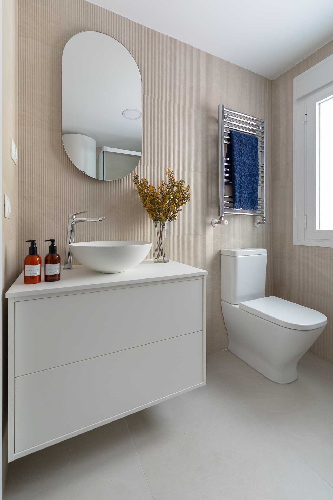 Julian-Besteiro_Baño_1