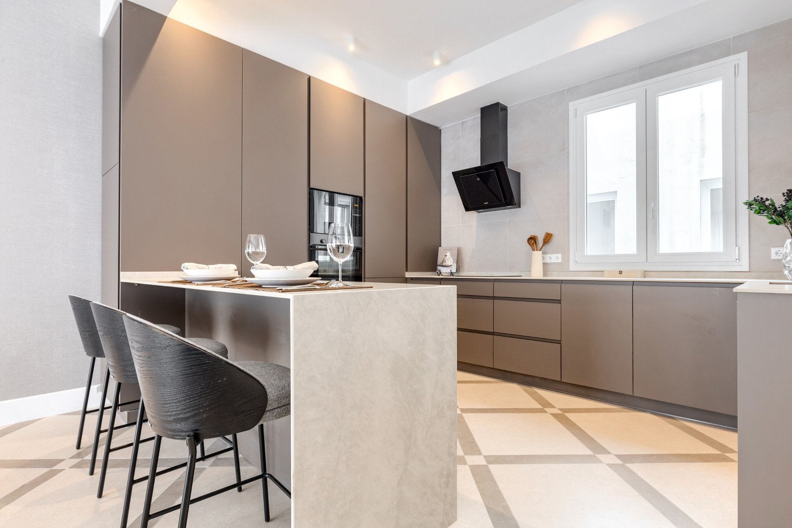 Narvaez piso en madrid cocina