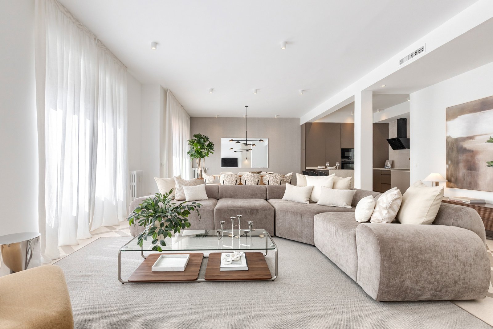Narvaez piso en madrid comedor